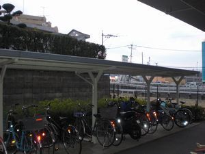 自転車置き場.jpg